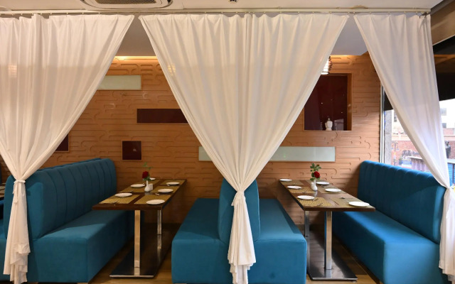 Hotel Abode