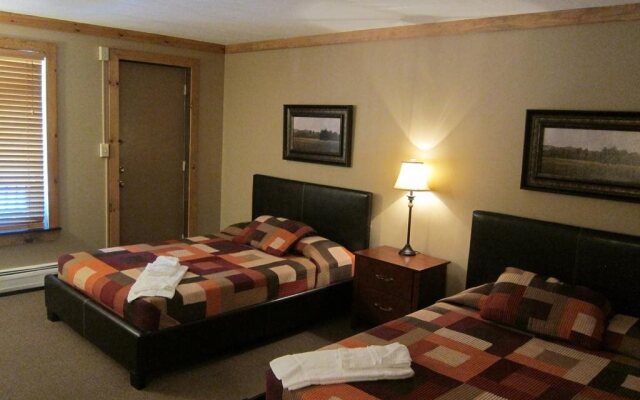 Butternut Inn and Pancake House