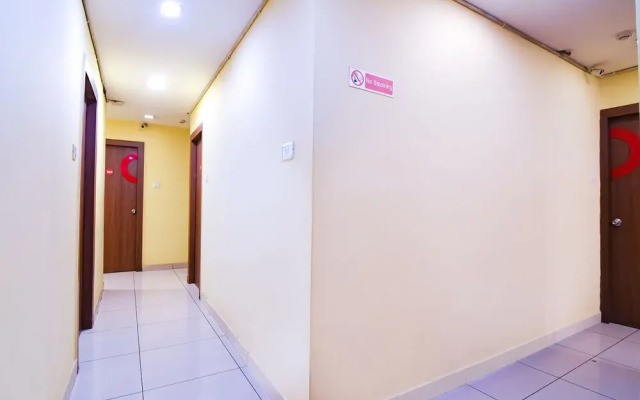 Fabhotel Gokul Residency