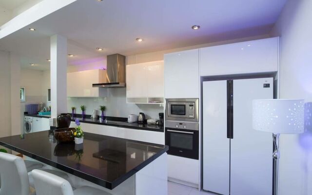 5 Bedroom Villa in Fisherman's Village