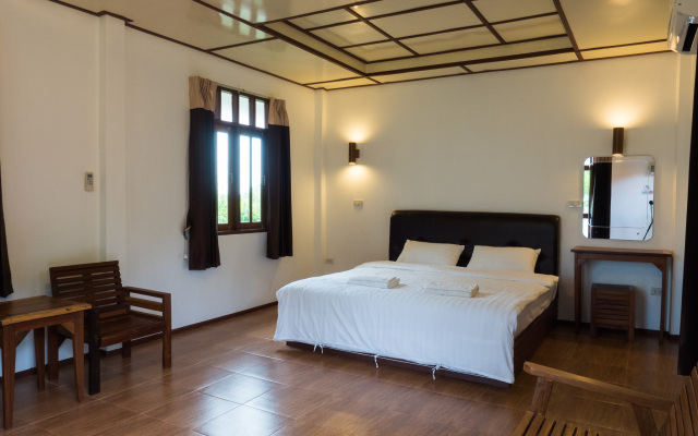 Khao Yai Country Hill Resort