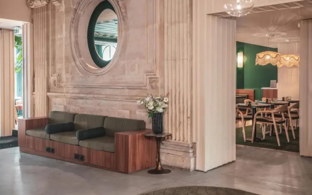Belleval Hotel