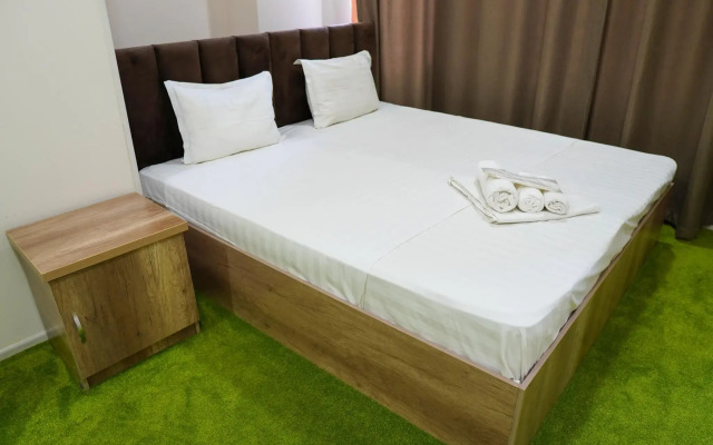 Chinor Garden Hotel 1 (Chinor Garden 1)