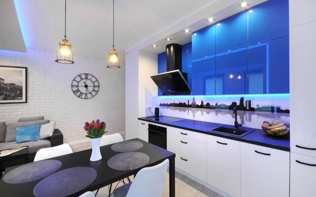 P&O Apartments Solec 13 with AC