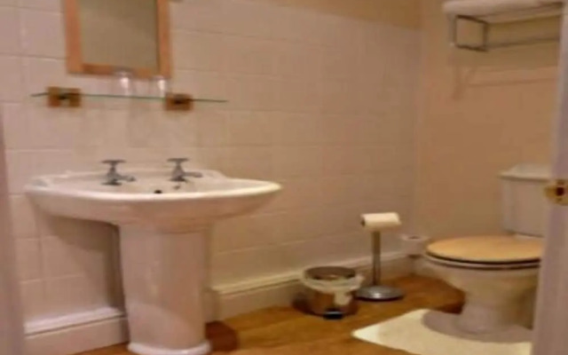 Llysyfran Farm B&B