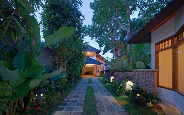 Villa Asih Legian
