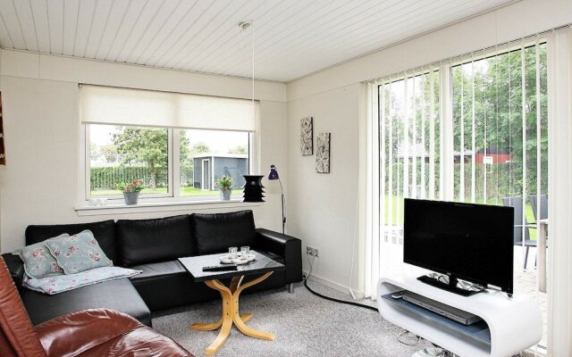 Peaceful Holiday Home in Vinderup With Roofed Terrace