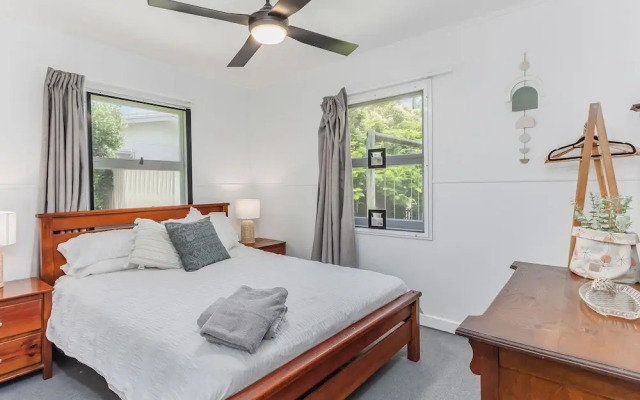 Cozy Pet Friendly Beach House