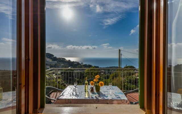 Giulia Capoliveri in Capoliveri