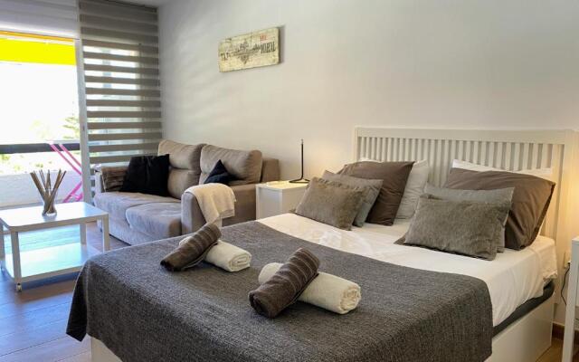 Golden Mile Studio - EaW Homes