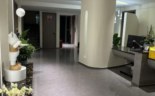 Clouds on Flower Room Designer Hotel – Hotel Rooms – Xishuangbanna