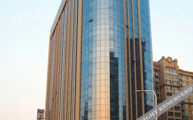 Zhongjin International Business Hotel (Weifang Railway Station North Square Taihua City)