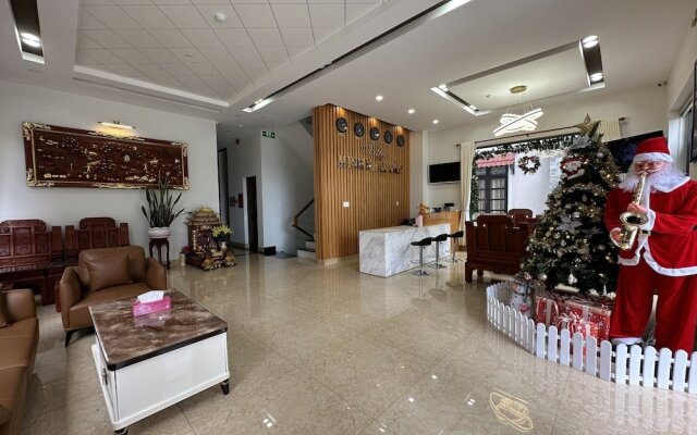 Minh Nhat Tan Hotel