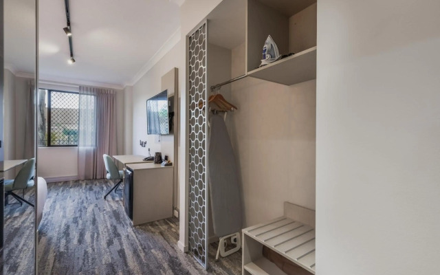 Mermaid Waters Hotel by Nightcap Plus
