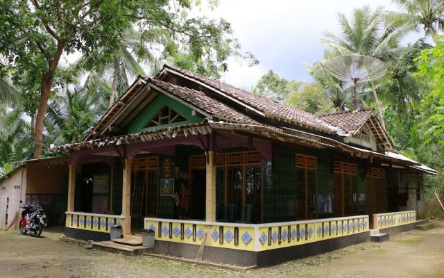 Homestay ENDRO