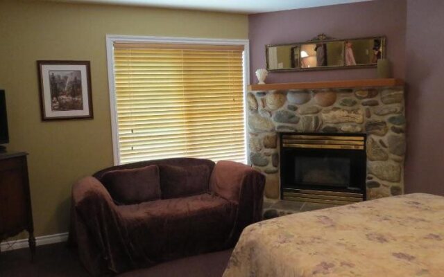 River's Edge Bed And Breakfast