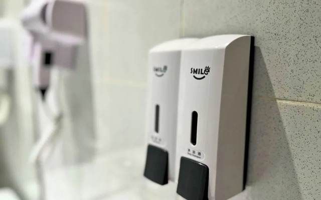 Smile Hotel Serdang South City