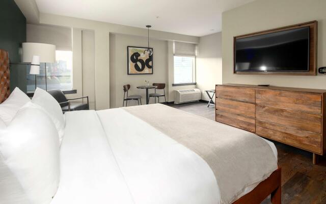 The Lloyd Stamford, Tapestry Collection by Hilton
