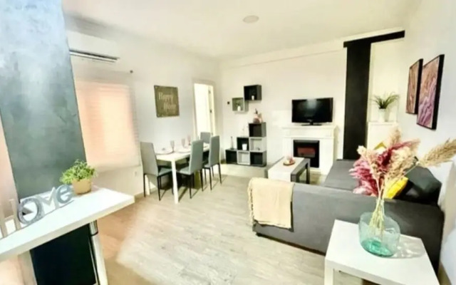 Apto. Plaza Andalucia