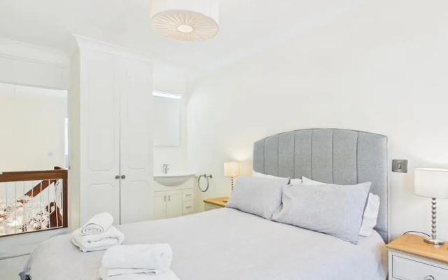 Rainbow Leap - 5 Bed Holiday Home - Saundersfoot