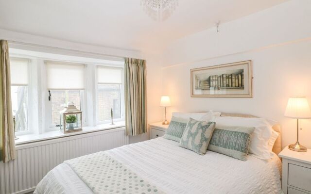 Fleece Cottage