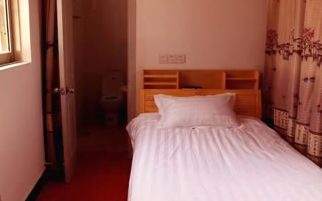 Luzhi Shuixiang Young Courtyard Homestay