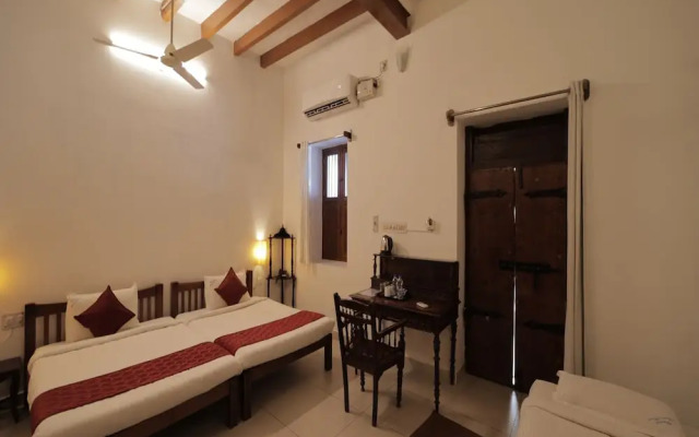 Dumas Guest House