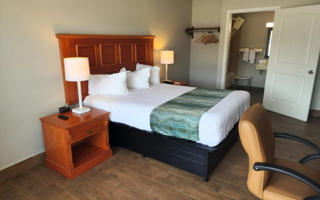 Days Inn by Wyndham Hardeeville Near Hilton Head
