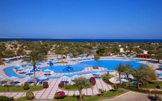 Pharaoh Azur Resort