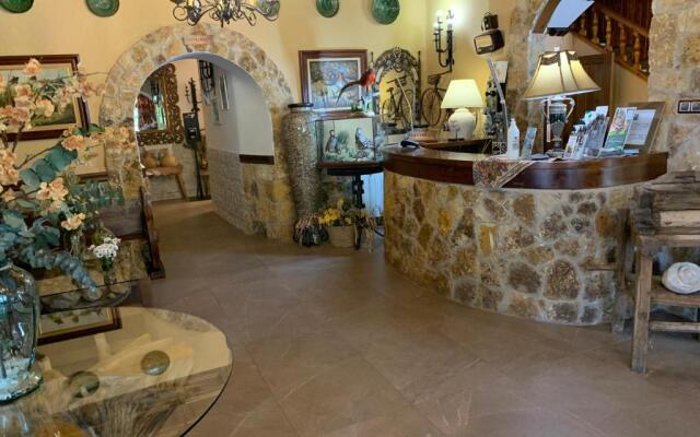 Hotel Mirasierra