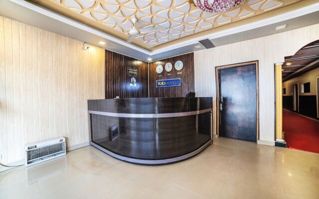 FabHotel Landmark Awadh
