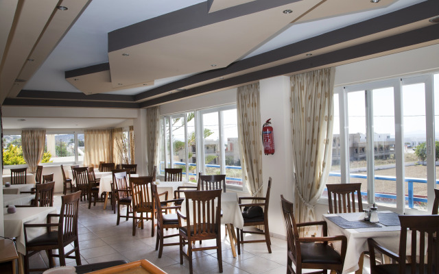 Athinoula Hotel