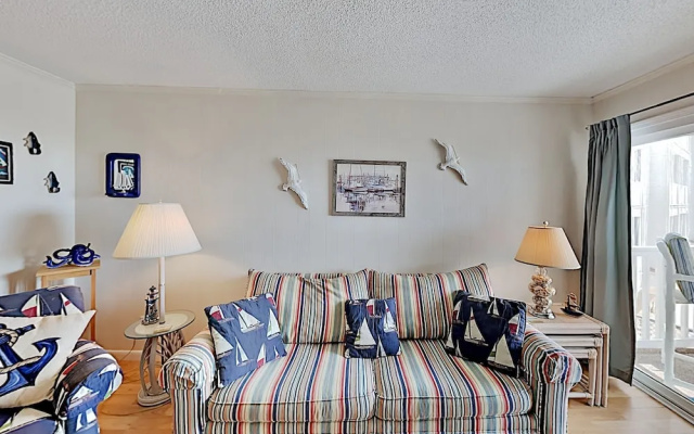 02gapabe 2 Bedroom Condo