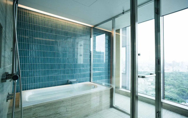 The Aoyama Grand Hotel