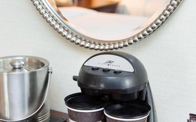 DoubleTree Suites by Hilton Hotel Lexington