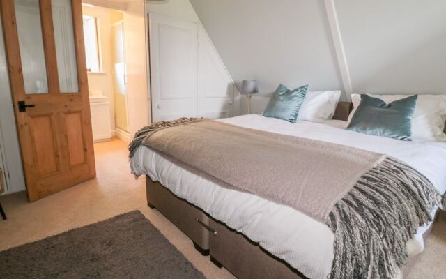 Fenwick Retreat at Fenwick Lodge