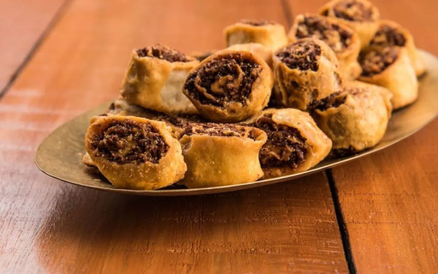 Hotel Shrinivas Executive by OYO Rooms