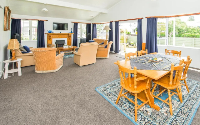Charmae Guest House