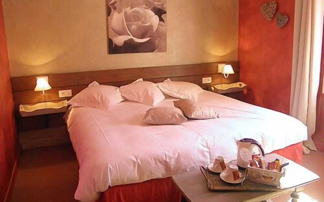 Logis Hôtel Médiéval, Montélimar Nord