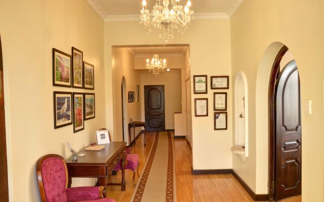 Sundown Manor Guest House