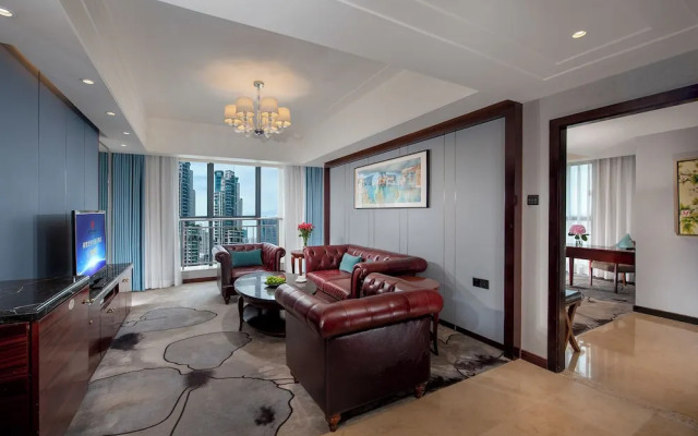 Fuqinglong Huatian Holiday Hotel