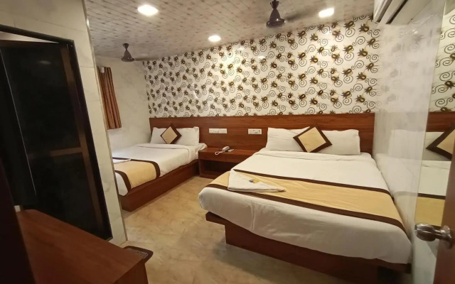 T Junction Residency by OYO Rooms