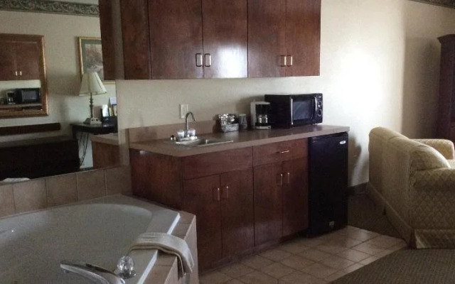 American Inn & Suites - High Point NC