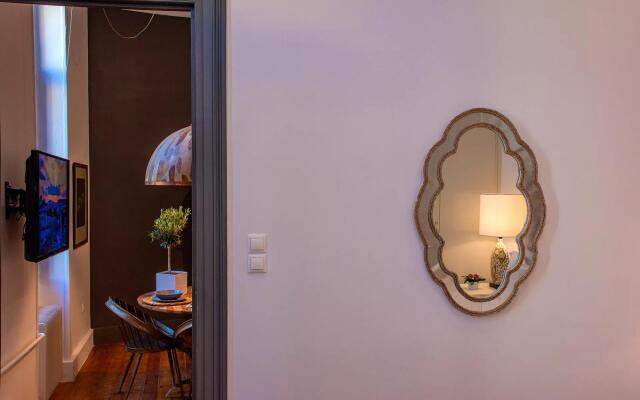 Art Pantheon Apartment (Two-Bedrooms)