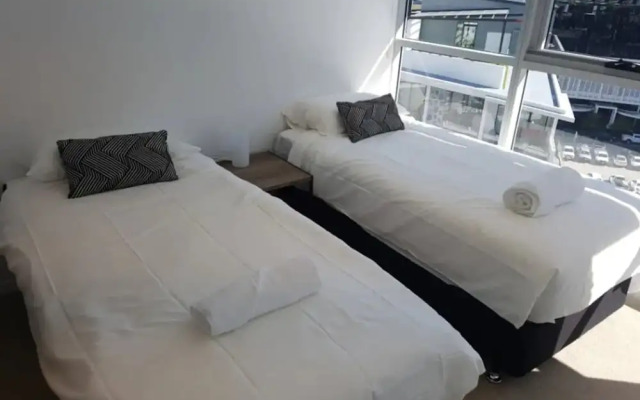 Stylish Newstead 1 Bedroom Apartment