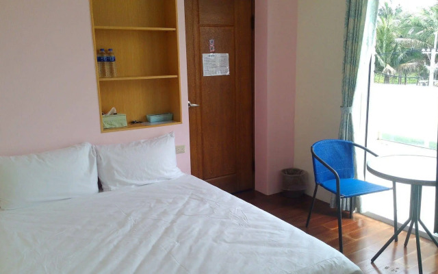 Caitlyn Hostel