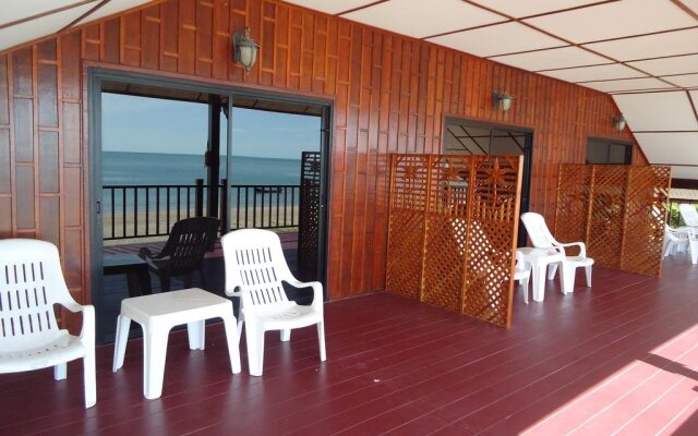 Sea Breeze House, Naiplao Beach