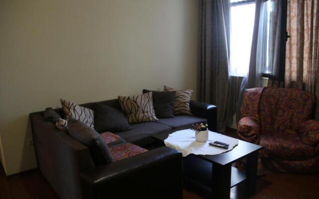 Face House Rustaveli