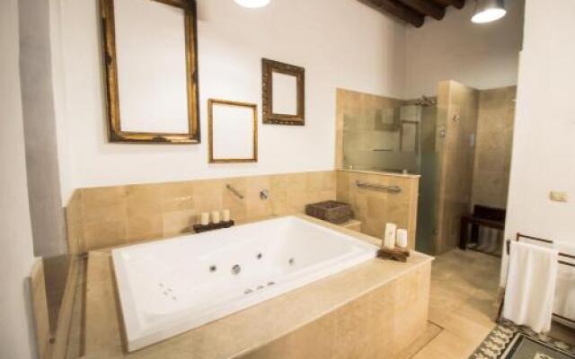 La Casona Del Banco