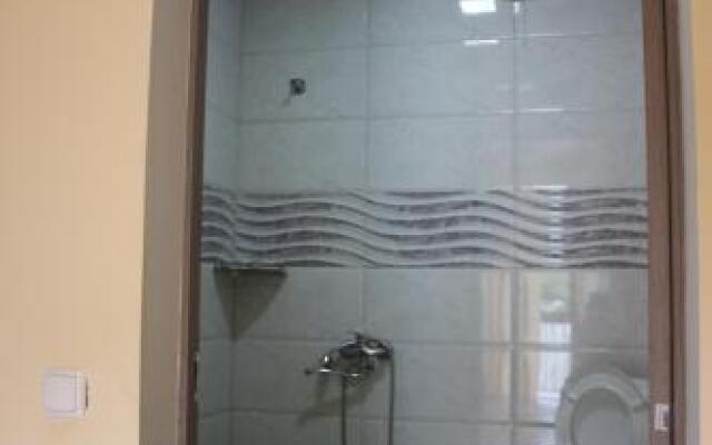Guja's Guest House